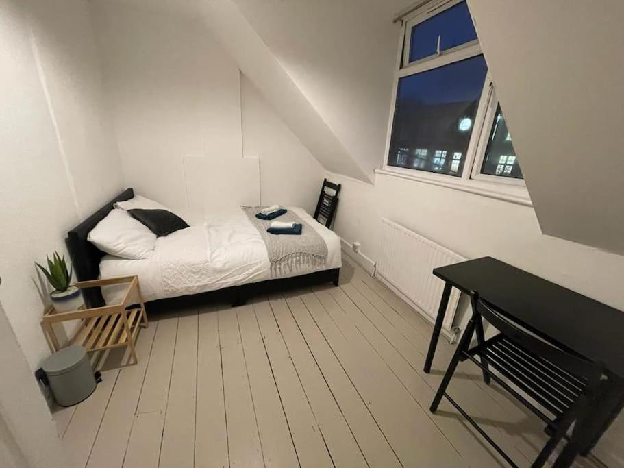 Comfy 2 Bedroom On Tower Bridge Londres Exterior foto